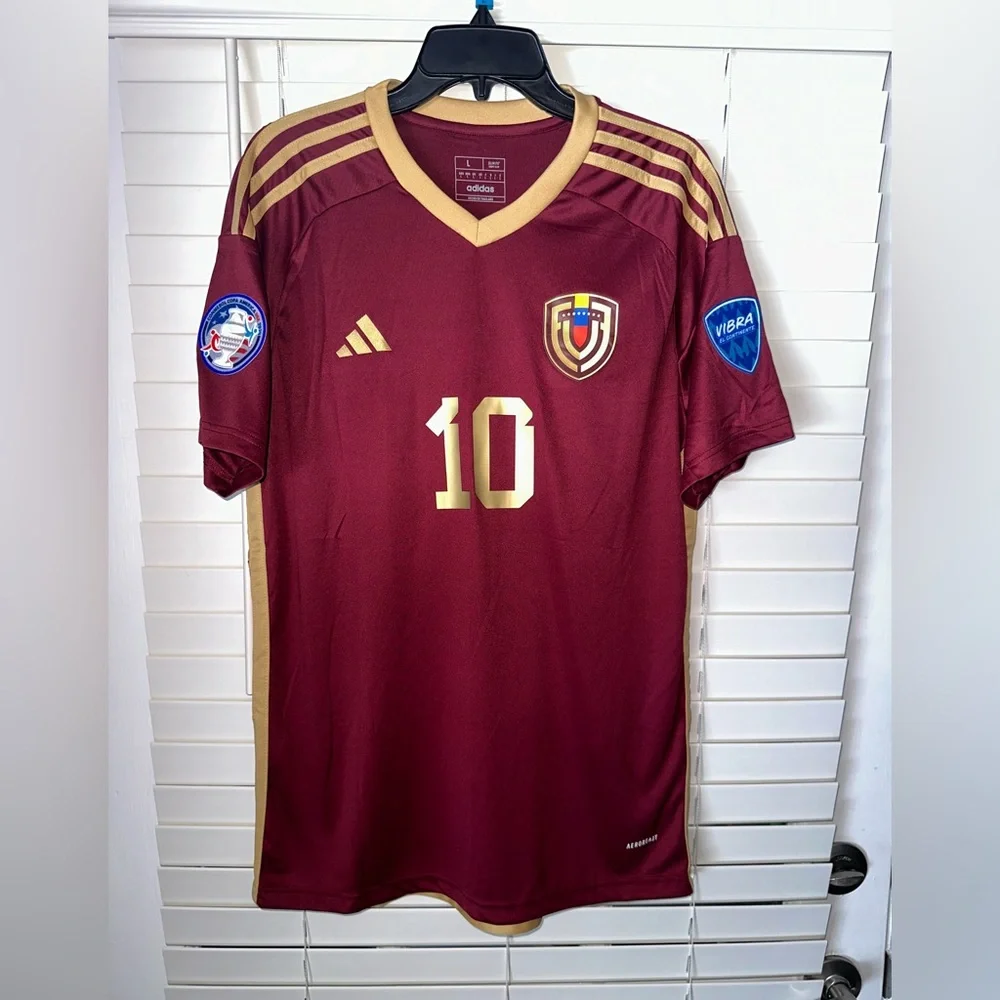 Venezuela Yeferson Soteldo Jersey - Picture 2 of 5